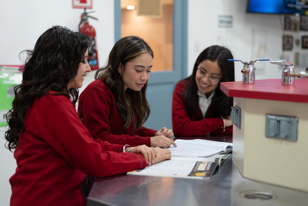 Bachillerato Internacional en Colegios APDE